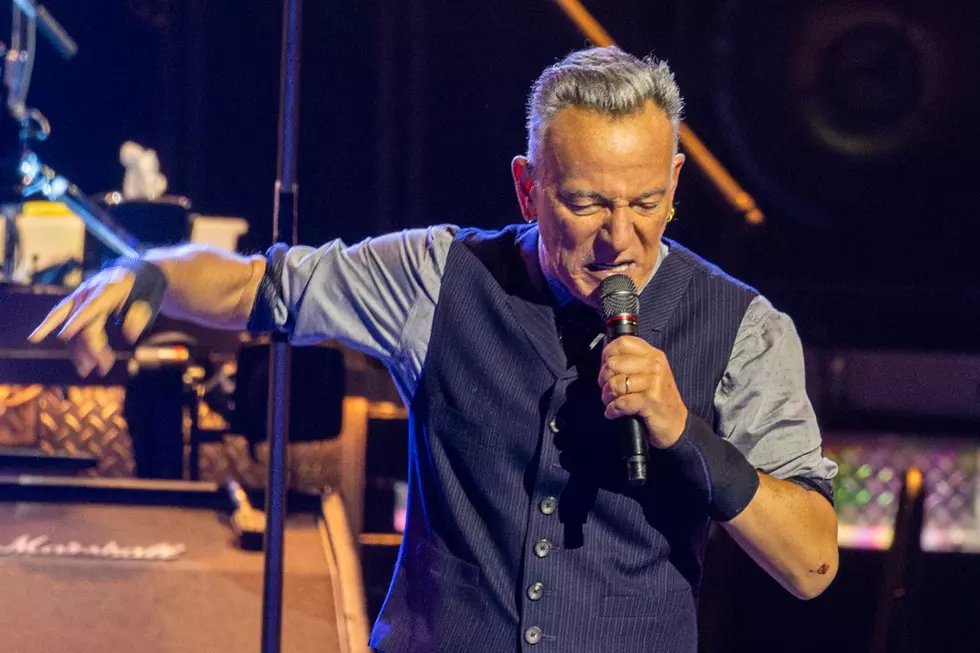 Bruce Springsteen Takes the High Road in Austin: Review and Photos